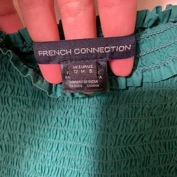 French Connection Jewel Green Smocked Top Puff Sleeve Dress Ruffle Hem Size Med - Picture 3 of 4